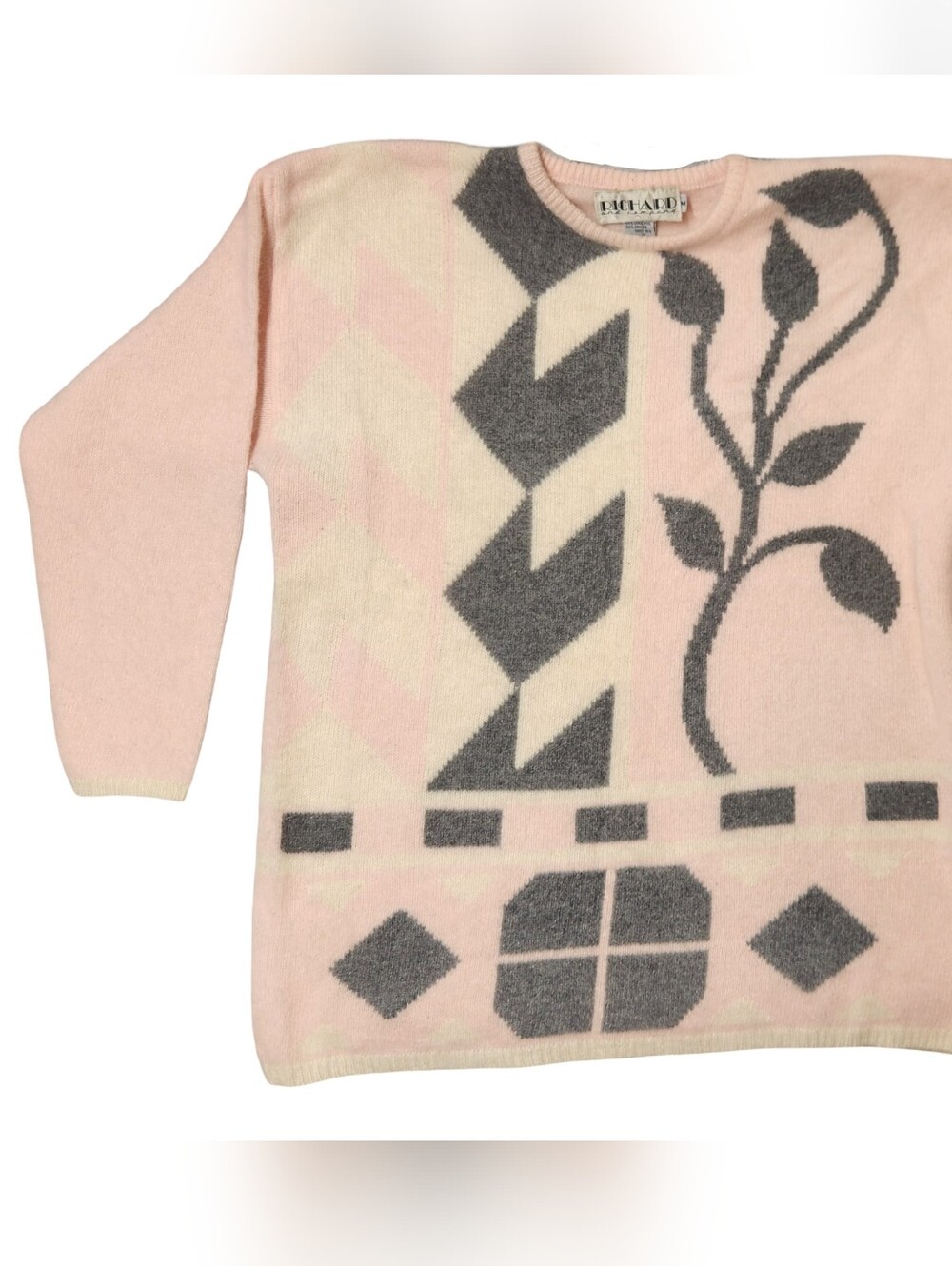 Vintage 80s Pink Gray Geometric Floral Angora Lambswool Pullover Knit Sweater M